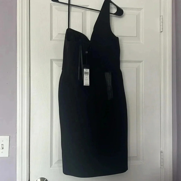 BCBGMAXAZRIA One Shoulder Mini Party Cocktail Dress Size 10 - Picture 8 of 9